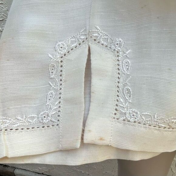 Talbots Blouse Top Womens Size 12 Cream Button-up Linen & Silk Blend Embroidered - Picture 12 of 15